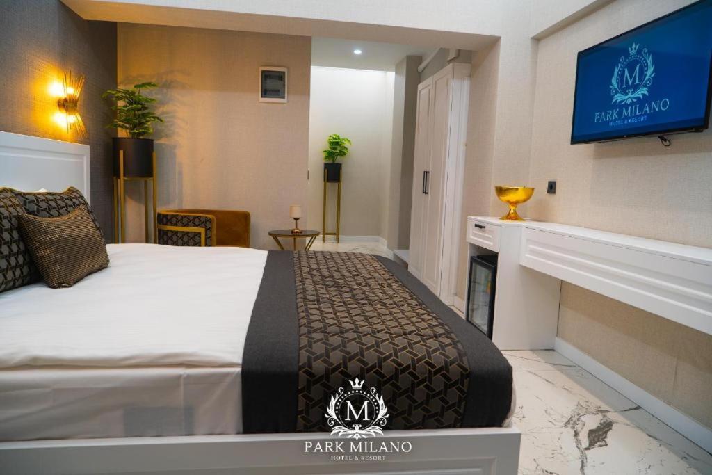 Park Milano Hotel Izmir Exteriör bild